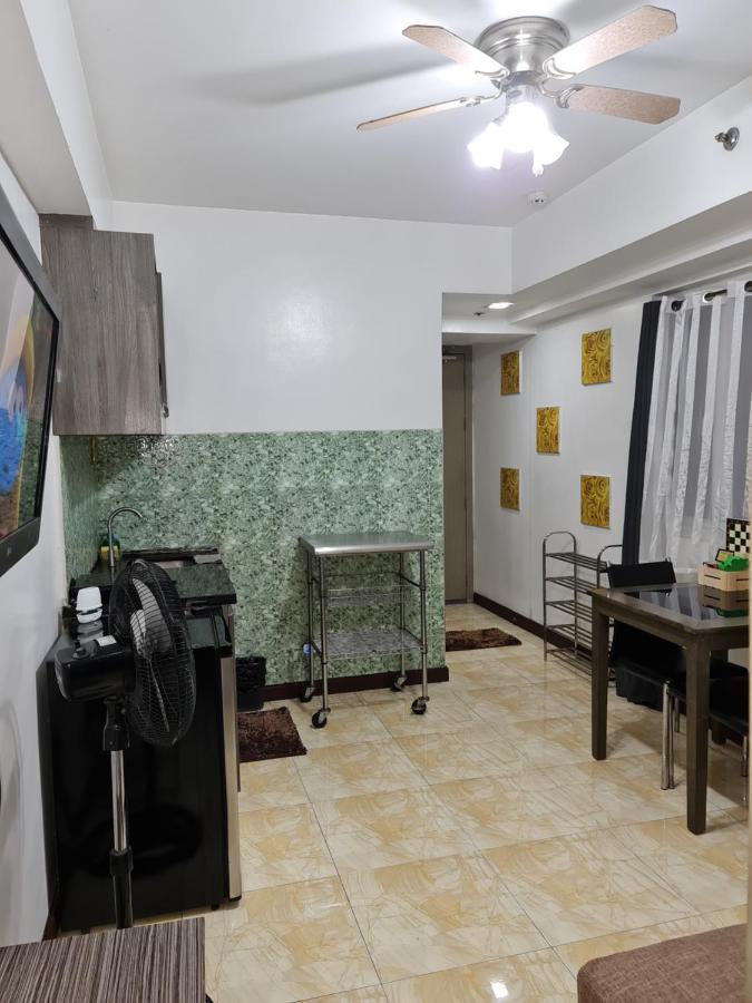 Solemare Parksuites Condominium - Condo R Us Manila Exterior photo