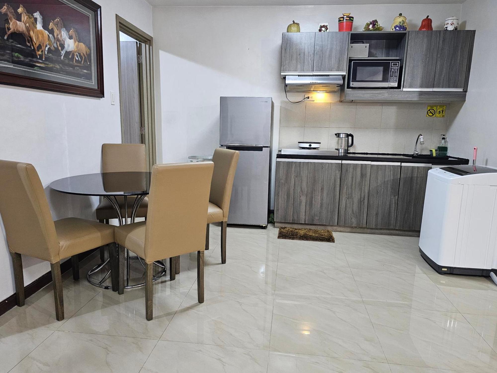 Solemare Parksuites Condominium - Condo R Us Manila Exterior photo