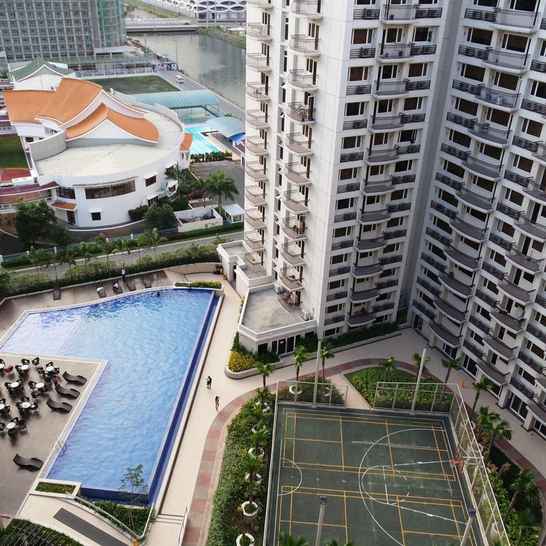 Solemare Parksuites Condominium - Condo R Us Manila Exterior photo